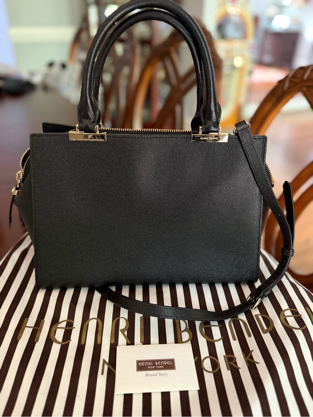 Henri Bendel Black Safiano Leather Satchel Crossbody Bag EUC